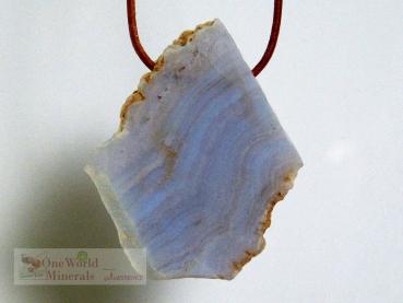 Preview: Chalcedon Schmuckanhänger - beidseitig handgeschliffen, poliert,  Einzelstück