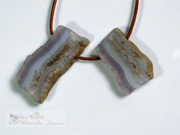 Preview: Chalcedon Schmuckanhänger - handgeschliffen, poliert, Rückseite roh, Einzelstücke