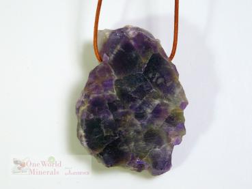 Fluorit gebohrt, beidseitig handgeschliffen, Einzelstück