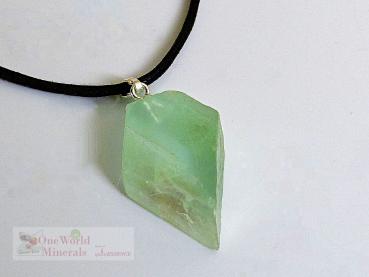 Fluorit Schmuckanhänger, mit Silberöse, handpoliert, Einzelstück