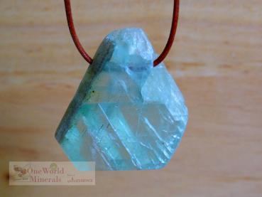 Preview: Fluorit Schmuckanhänger, handpoliert, Einzelstück