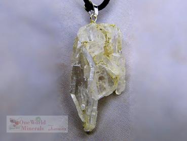 Fadenquarz aus Pakistan, Schmuckanhänger mit Silberöse, Einzelstück