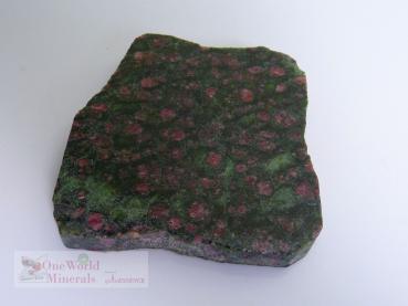 Preview: Handgeschliffene Granat-Pyroxenit (Eklogit) Scheibe - Einzelstück