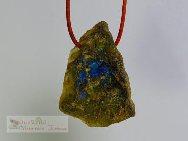 Preview: Labradorit Schmuckanhänger - handgeschliffen, die Rückseite ist roh belassen - ein Einzelstück
