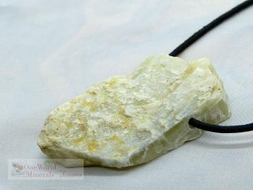 Preview: Mondstein Schmuckanhänger,  handgeschliffen, poliert, Rückseite roh belassen - Einzelstück