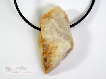 Preview: Mondstein Schmuckanhänger,  handgeschliffen, poliert, Rückseite roh belassen - Einzelstück