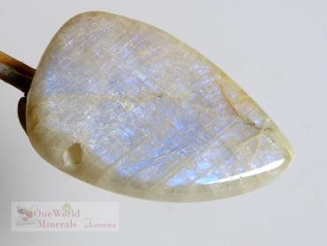 Preview: Freudentränen,  handgeschliffener Mondstein Schmuckanhänger , Blauschimmer