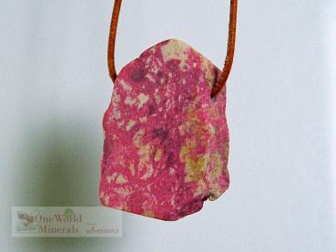 Preview: Thulit Schmuckanhänger - handgeschliffen,  poliert, ein Einzelstück