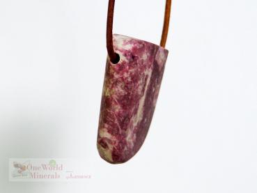 Preview: Thulit Schmuckanhänger - handgeschliffen,  poliert, ein Einzelstück