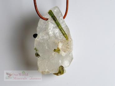 Preview: Grüner Turmalin in Quarz, Schmuckanhänger -  Einzelstück