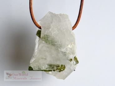 Preview: Grüner Turmalin in Quarz, Schmuckanhänger -  Einzelstück