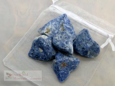 Sodalith Wassersteine im Organzabeutel  - quintESSENCE Wassersteine