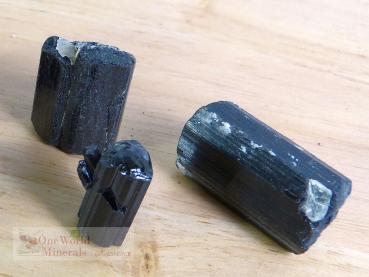 6 Turmaline, schwarz , aus Nigeria