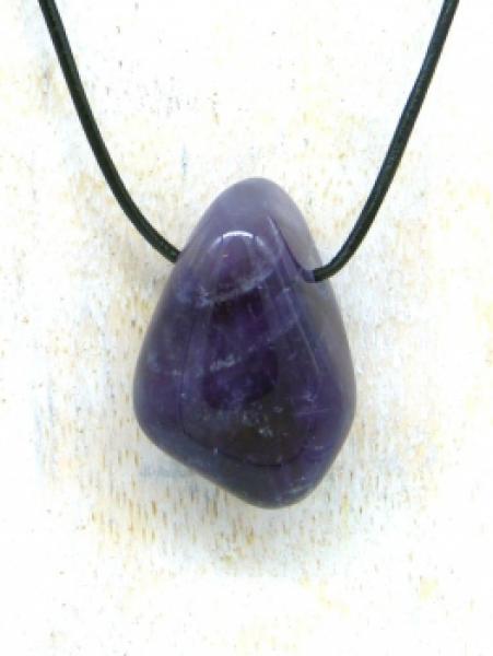 Amethyst gebohrt