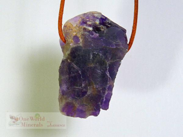 Fluorit Schmuckanhänger, beidseitig handgeschliffen, Einzelstück