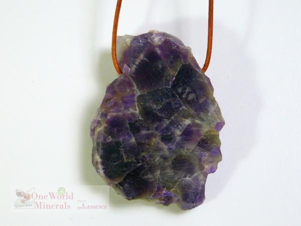 Fluorit gebohrt, beidseitig handgeschliffen, Einzelstück