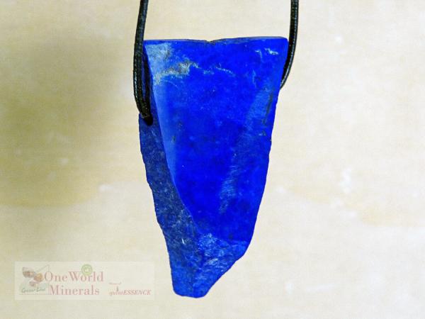 Lapislazuli Schmuckanhänger, handgeschliffen, Einzelstück