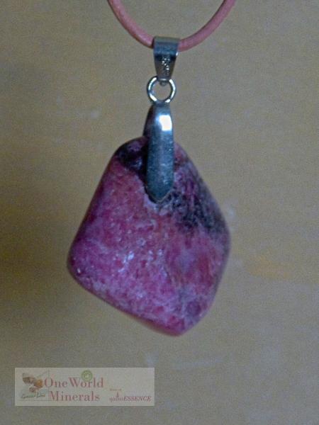 Rhodonit,  mit Silberclip, Einzelstück