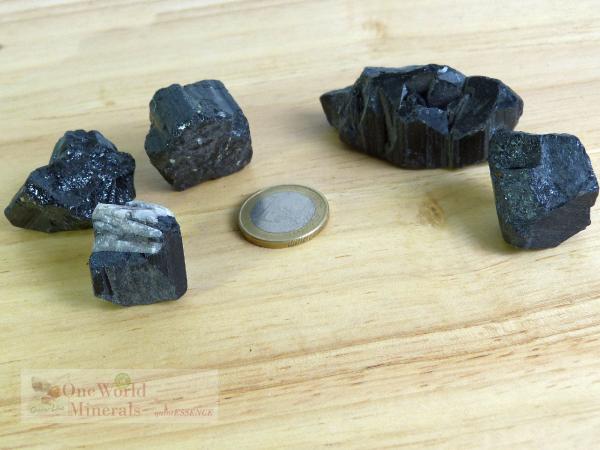 5 Turmaline, schwarz , aus Nigeria