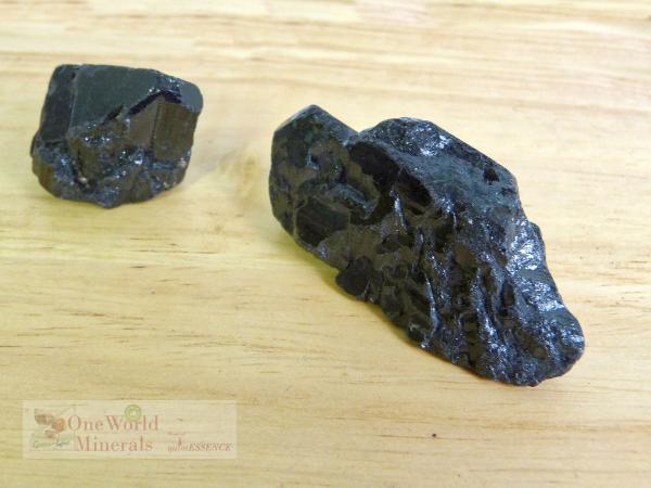 5 Turmaline, schwarz , aus Nigeria